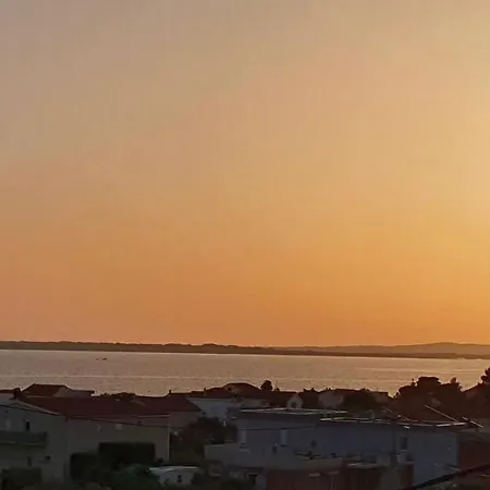 Oaza, Mulo Vrsi